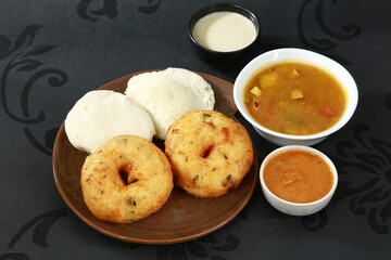 Sambar Vada with Idli Sambar