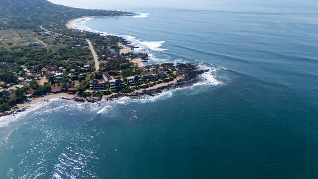 La Mahahua y Troncones, dos playas cerca de Ixtapa Zihuatanejo.