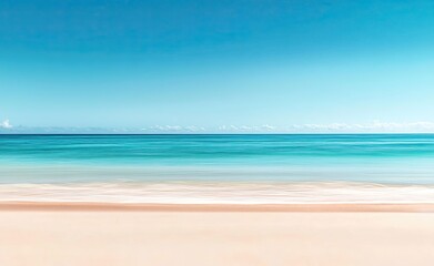 Obraz premium Serene seascape, blue sky meets turquoise water and sandy beach on clear sunny day