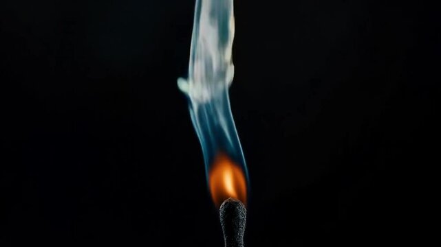 Cerillo encendido