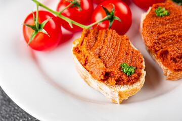 Pepper pate red pepper dip roasted vegetable hummus appetizer vegetable dish fresh gourmet food...