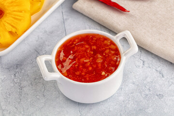 Sweet and spicy chili pineapple sauce