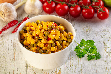 Mexican vegetable mix - corn, pepper and peas