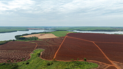 land prepared to receive sugarcane plantation next to the Tiete River