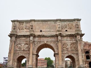 arch of constantine in rome