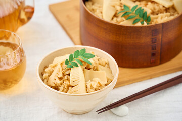 春の味覚 筍ご飯（たけのこご飯）