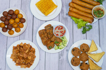 Naklejka premium Deep Fried Minced Pork Toast