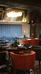 set table in a restaurant