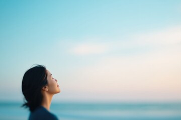 Obraz premium portrait celebrating world oceans day serene backdrop softly blurred