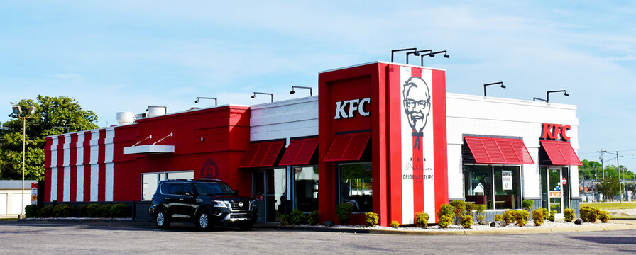 KFC Restaurant in Fayetteville, North Carolina, USA