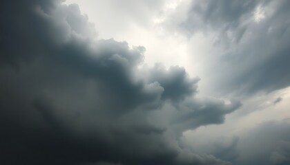 Obraz premium plane flying through a cloudy sky on a cloudy day