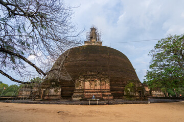 Rankoth Vehera, large stupa built by King Nissanka Malla in Polonnaruwa, Sri Lanka, historic Buddhist site