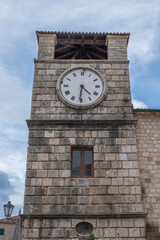 Uhrenturm in der Altstadt von Kotor, Montenegro