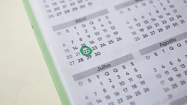 Marking the date April 22th Earth Day in the calendar