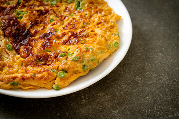 omelet with long beans or cow-pea