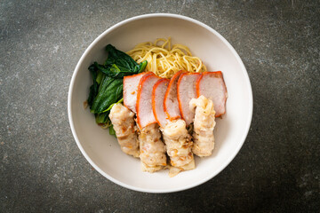 Barbecue Red Pork and Wonton Noodles with Soup