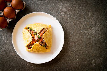 egg wrap or stuffed egg with minced pork and vegetable