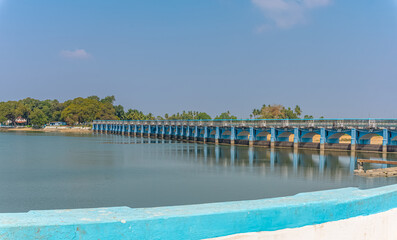 Kallanai also called Grand Anicut, it is an ancient dam built by Karikala of Chola dynasty in 150 CE. It was built across the Kaveri river flowing from Tiruchirapalli to Thanjavur district, Tamil Nadu