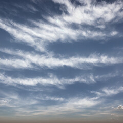 Obraz premium Veil Across the Sky: Cirrostratus Clouds