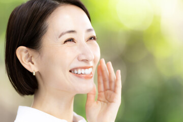 女性　スキンケア