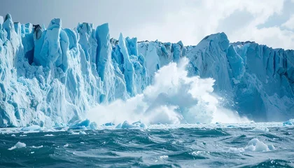 Fleecedeken met foto Towering glaciers meeting the sea, with ice chunks calving into the freezing ocean, creating a dramatic splash. © Fazeel