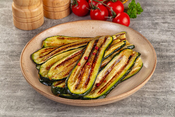 Grilled young zucchini for snack