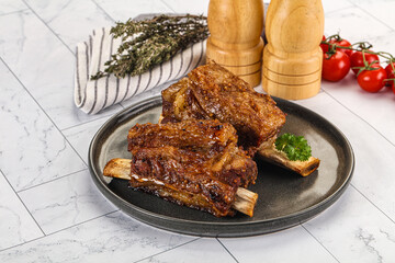 Baked beef ribs with marinade