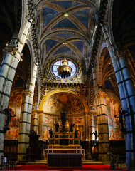 Fototapeta premium Altar inside Siena Cathedral, Tuscany, Italy