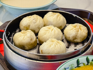 中国　小籠包　肉まん