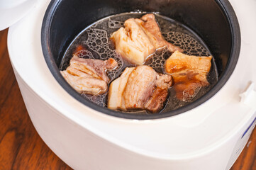 炊飯器で作る豚の角煮　水を追加