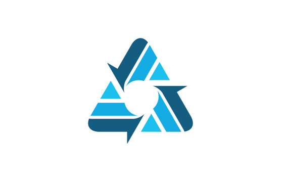triagle arrow logo