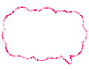 ステンドグラス風吹き出し　三角形模様　細長い雲形