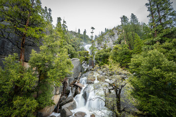 Yosemite National Park Spring of 2025 Bridalveil Fall, El Capitan, Cathedral Rocks and Spires 
