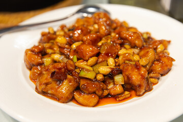 Kung Pao Chicken (Sichuan-style)