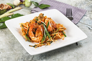 Pad Thai - noodle with prawn