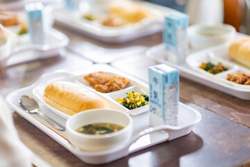 学校給食