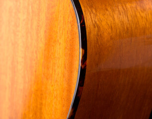 アコースティックギター・ボディのバインディング