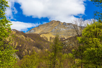Fototapeta premium Mont Béas Mountain Overlooking the Village of Aulus-les-Bains, in the Pyrenees Region of Haut-Couserans, Ariège