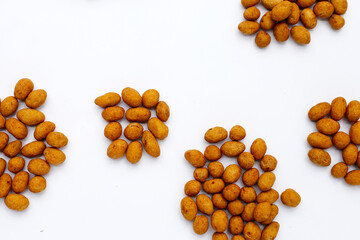 Coconut cream coated peanuts snack