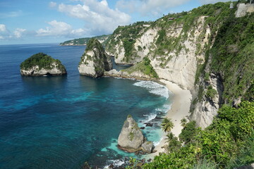 Breathtaking coastal adventure nusa penida aerial photography tropical paradise scenic viewpoint natural beauty