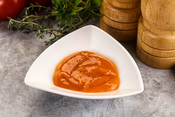 Tasty burger sauce in the bowl