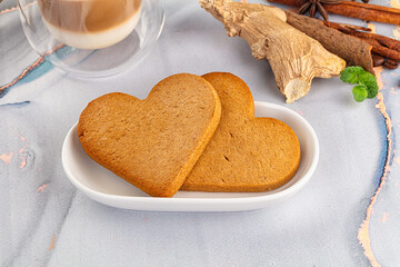 Sweet ginger cookies for snack