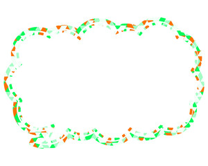 ステンドグラス風吹き出し　三角形模様　細長い雲形