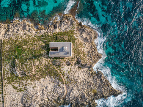 Faro de Ahorcados o Illa dels Penjats en Ibiza, Islas Baleares