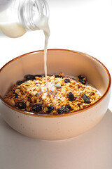 Fresh porridge with berries for you