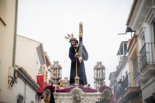 El se&ntilde;or de la madrugada, en Semana Santa en Sevilla, Huelva y Bollullos par del condado