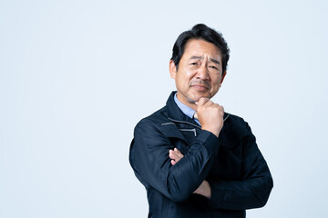 ミドルのエンジニアの男性