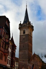 Le Kappelturm, ancien beffroi de la ville d’Obernai en Alsace 