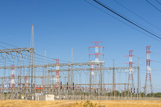 Electricity substation distributing power through transmission lines in portugal