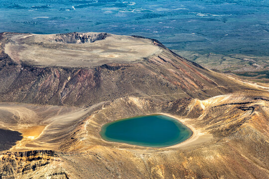 Blue Lake, Tongariro National Park, North Island, New Zealand, Oceania. - Powered by Adobe